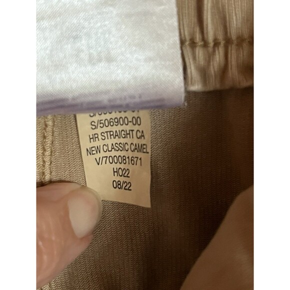 Banana Republic High Rose Straight Cargo Pants, Tan, Classic Camel Color Size 8P - Picture 10 of 10